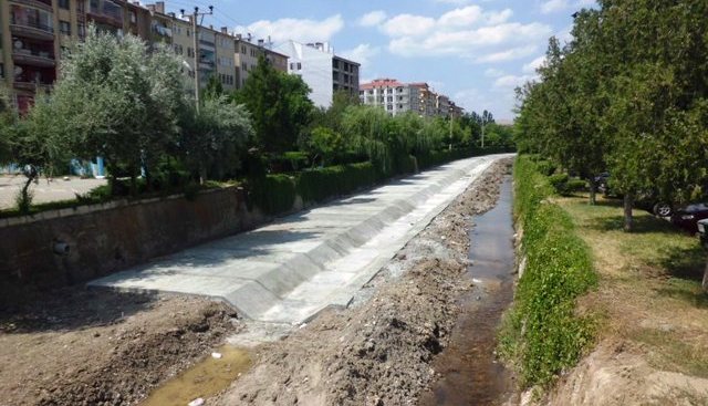 cubuk baraj cayi beton